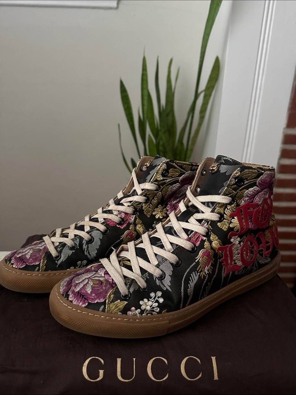 Gucci Blind for Love Black Floral Lace-Up High-Top Boots with Red Embroidery